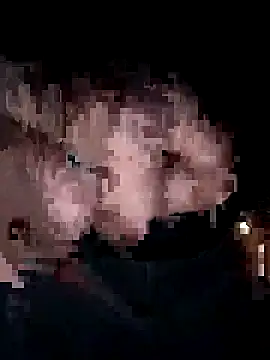 Snapshot of Mr_xxx007@xh chatting on 11/28/25, 01:03 Mr xxx007xh online show from 11/28/25, 01:03