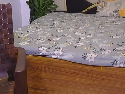 Its-ishikaa online show from 09/11/25, 04:34