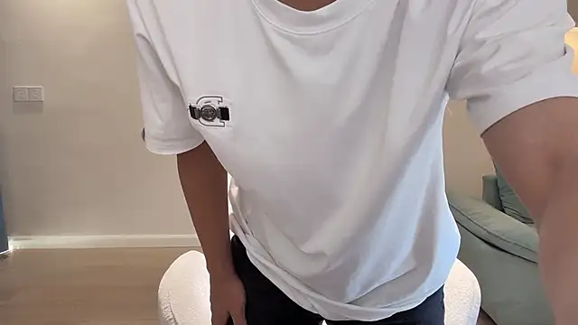 STxuguanhan online show from 10/05/25, 08:23