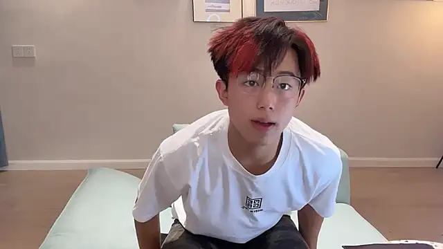 STxuguanhan online show from 10/11/25, 07:07