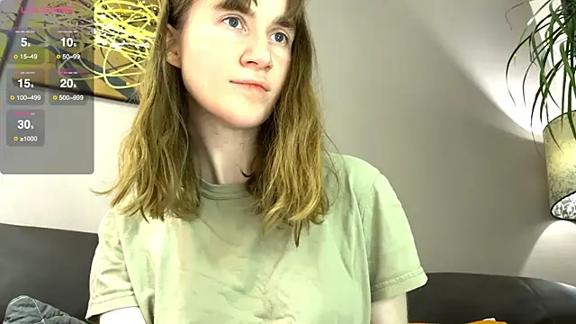 Snapshot of velina__ chatting on 11/09/25, 05:00 velina online show from 11/09/25, 05:00