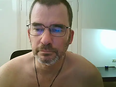 stallionrider88 online show from 11/02/25, 04:53