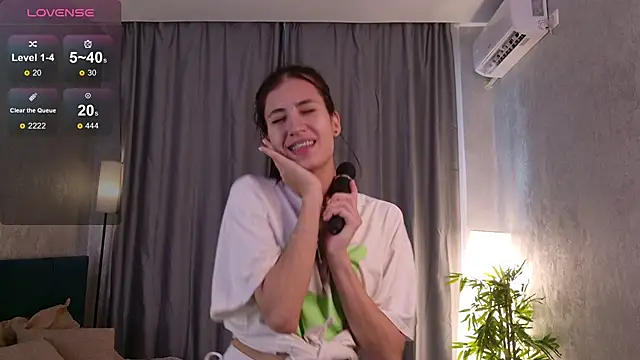 Playful Pixiee online show from 09/11/25, 02:17