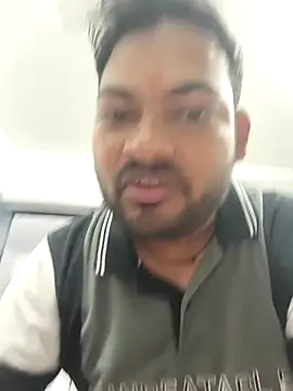 Snapshot of xyz-indian chatting on 09/17/25, 03:35 xyz-indian online show from 09/17/25, 03:35