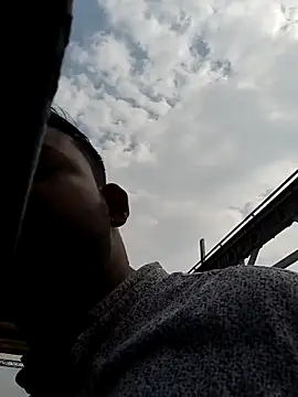 Snapshot of xyz-indian chatting on 10/06/25, 04:10 xyz-indian online show from 10/06/25, 04:10