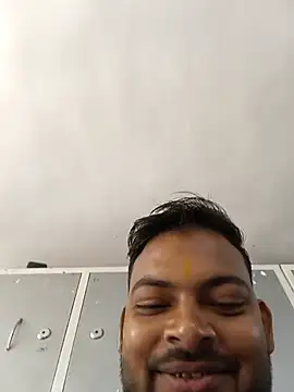 Snapshot of xyz-indian chatting on 10/07/25, 04:42 xyz-indian online show from 10/07/25, 04:42