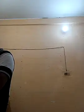 Snapshot of xyz-indian chatting on 10/18/25, 02:40 xyz-indian online show from 10/18/25, 02:40