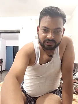 Snapshot of xyz-indian chatting on 10/25/25, 05:19 xyz-indian online show from 10/25/25, 05:19