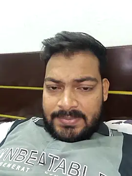 Snapshot of xyz-indian chatting on 10/28/25, 02:42 xyz-indian online show from 10/28/25, 02:42