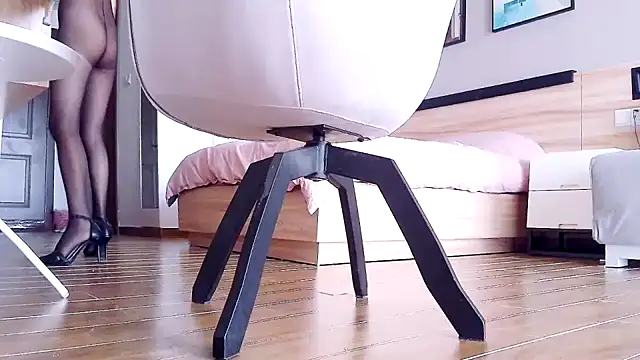 Tianxin6 online show from 09/15/25, 12:10