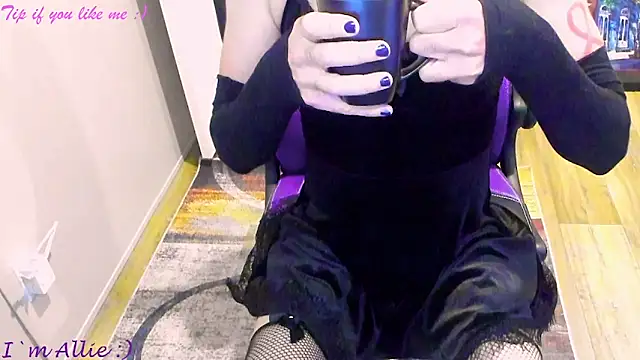 Allie Kat online show from 05/03/26, 02:12
