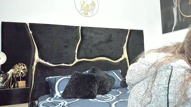 RebekaRose online show from 11/01/25, 11:40