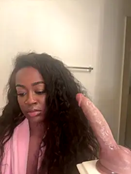 RawHoneyTrap online show from 11/16/25, 08:42