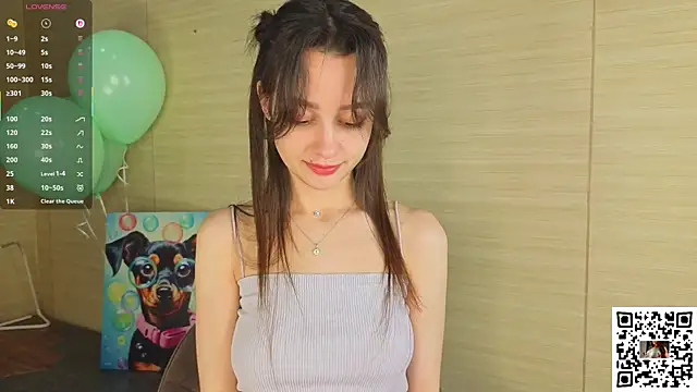 Snapshot of VineciaDestors chatting on 10/15/25, 01:55 VineciaDestors online show from 10/15/25, 01:55