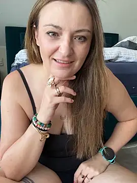 Velvetwitch87 online show from 09/26/25, 11:14