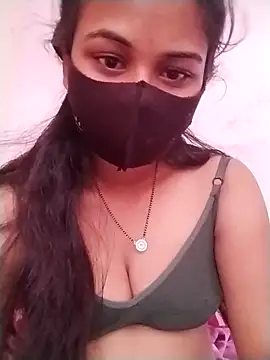 Snapshot of DivyaBhabhi69@xh chatting on 10/23/25, 07:18 DivyaBhabhi69xh online show from 10/23/25, 07:18