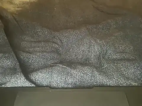 Snapshot of LustyDuoSecrets chatting on 11/01/25, 06:37 LustyDuoSecrets online show from 11/01/25, 06:37