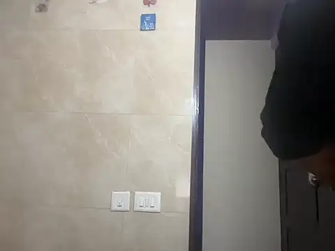 Snapshot of LustyDuoSecrets chatting on 11/04/25, 03:00 LustyDuoSecrets online show from 11/04/25, 03:00