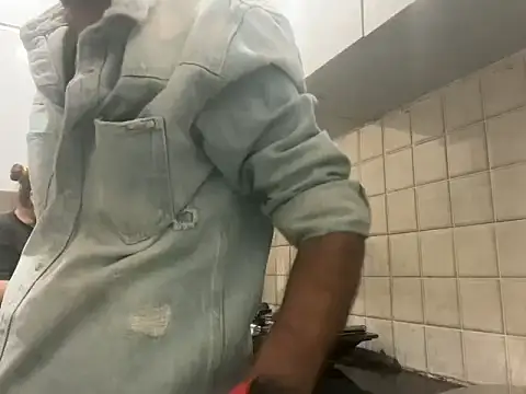 Snapshot of LustyDuoSecrets chatting on 11/12/25, 09:14 LustyDuoSecrets online show from 11/12/25, 09:14