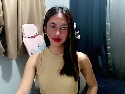 secretmiller  online show from 11/24/25, 08:19