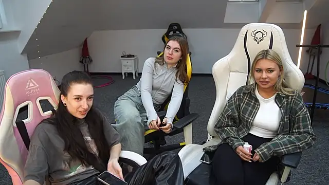  Lili 054 online show from 09/23/25, 10:29