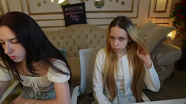  Lili 054 online show from 10/29/25, 11:34