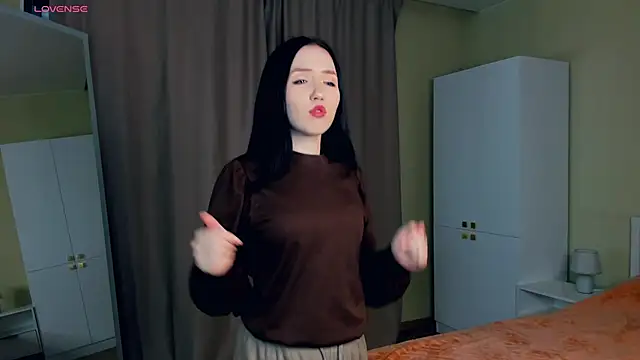 JuliannaGilfoy online show from 09/10/25, 04:29
