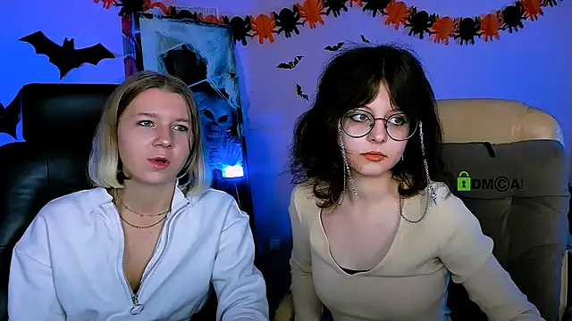 samanta hotty online show from 10/22/25, 08:58