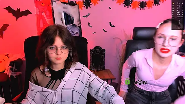 Snapshot of samanta_hotty chatting on 10/27/25, 08:02 samanta hotty online show from 10/27/25, 08:02