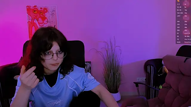 Snapshot of samanta_hotty chatting on 11/27/25, 08:11 samanta hotty online show from 11/27/25, 08:11