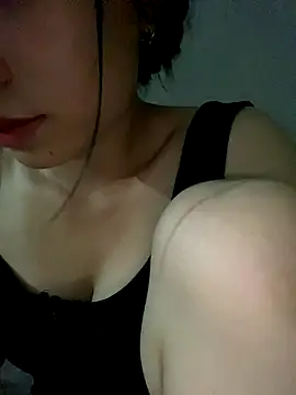 Huong bb online show from 09/08/25, 04:17