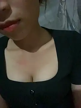 Huong bb online show from 10/10/25, 03:11