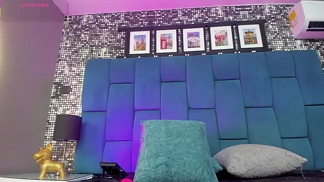 lux bitchx online show from 10/15/25, 03:17