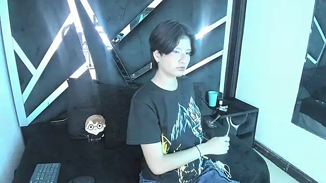 natsumiht online show from 10/06/25, 05:16