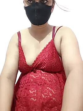 Snapshot of nice_touch9733 chatting on 10/15/25, 06:46 nice touch9733 online show from 10/15/25, 06:46