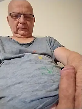 Zeigegeilehure online show from 12/16/25, 06:51