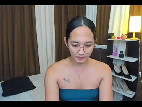 URHottestAngel online show from 10/08/25, 05:16