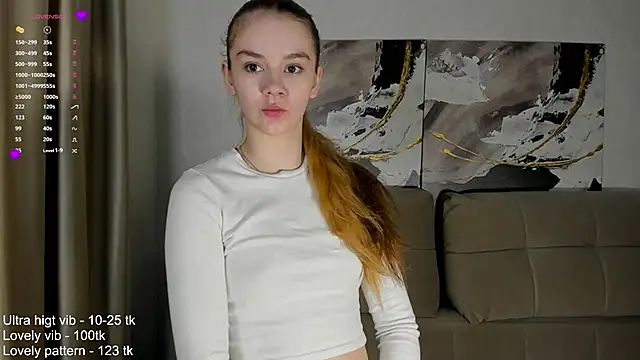 Angel oci online show from 09/25/25, 06:22