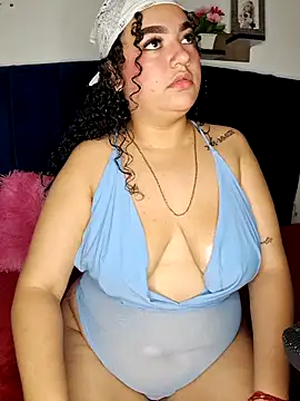 jesie 18x online show from 12/17/25, 07:20