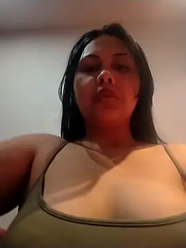Alessandraa- online show from 04/29/26, 11:00