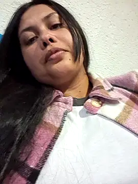 Alessandraa- online show from 06/09/26, 02:12