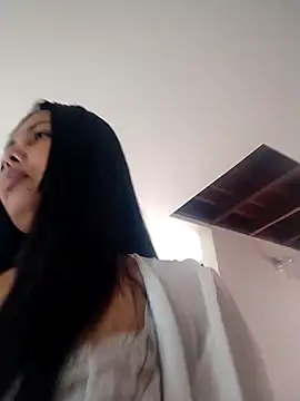 Alessandraa- online show from 06/12/26, 02:16