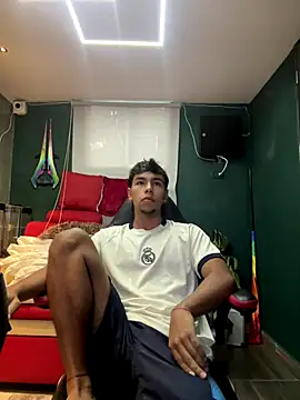 Snapshot of CHR58_ chatting on 09/30/25, 12:43 CHR58  online show from 09/30/25, 12:43