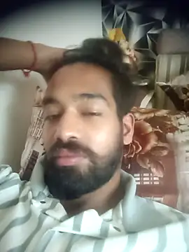 priyansh78584 online show from 10/18/25, 07:20