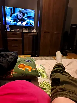 Snapshot of Mlody991112 chatting on 10/26/25, 07:09 Mlody991112 online show from 10/26/25, 07:09