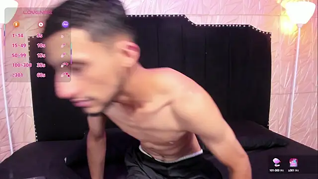 Akame Draco online show from 09/17/25, 03:41