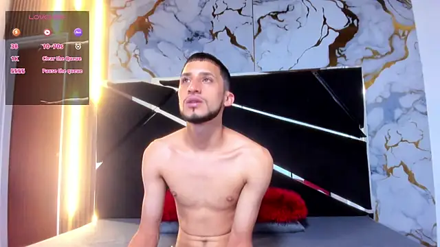 Akame Draco online show from 10/04/25, 03:26