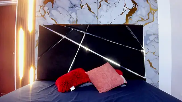 Akame Draco online show from 10/07/25, 03:47