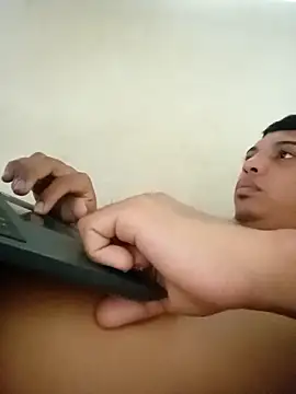 Zoro25  online show from 12/17/25, 06:30