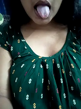 Snapshot of Hot-Jasmin chatting on 11/16/25, 01:33 Hot-Jasmin online show from 11/16/25, 01:33